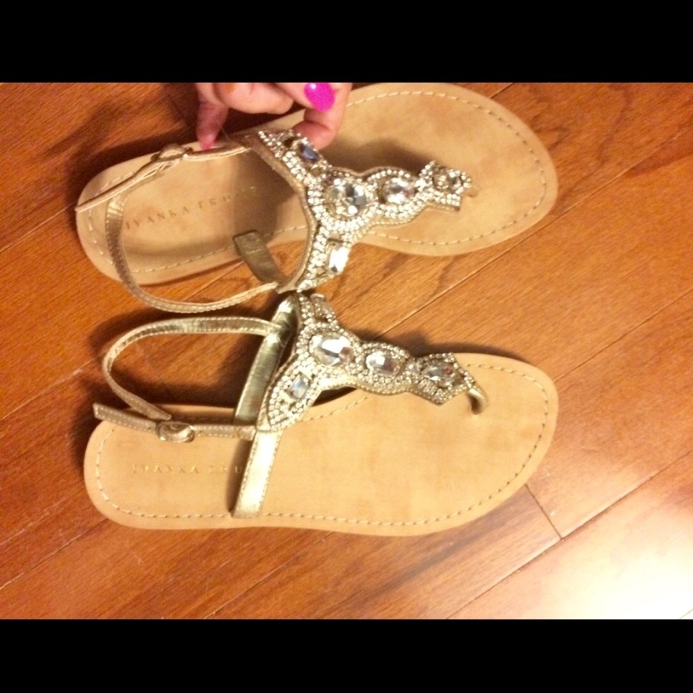 Blingy 💍 Ivanka Trump like Lilly P sandals